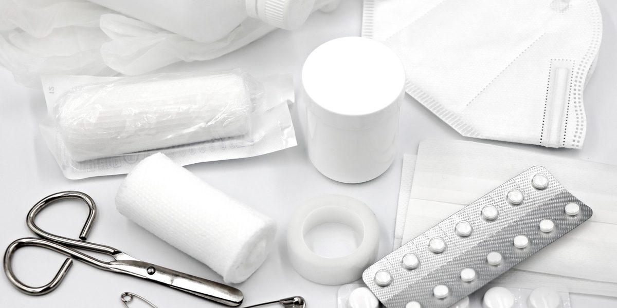 How to Build a Home First-Aid Kit You Will Actually Use