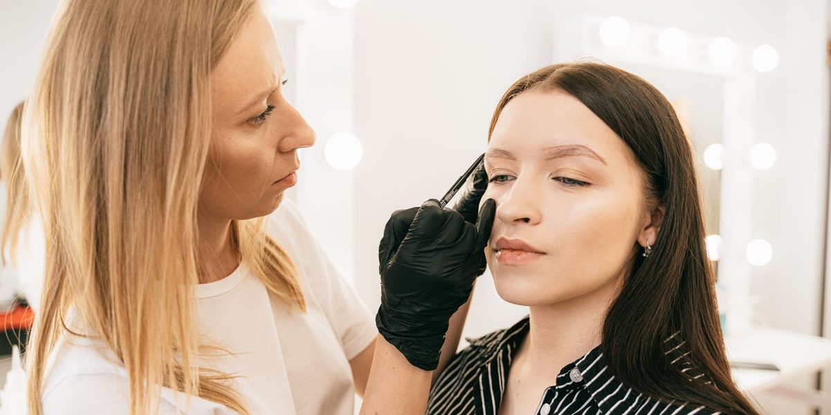 Caring for Brows and Lashes: Small Hairs, Big Difference